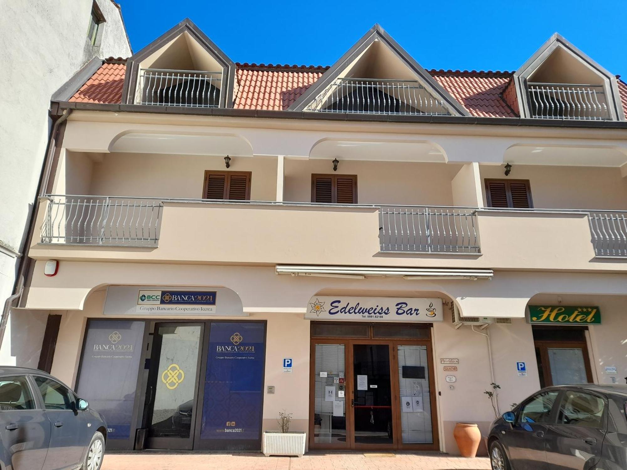 Hotel Edelweiss Laino Borgo Εξωτερικό φωτογραφία